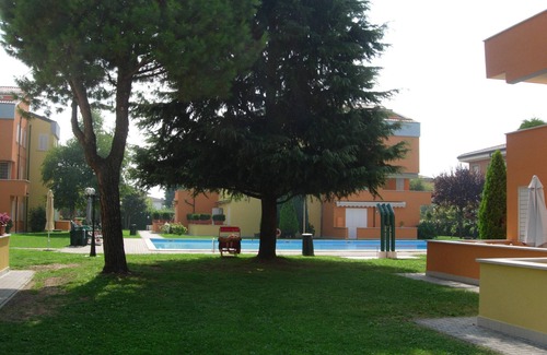 Lugana Apartment | Garden Ville apartment, two-room apartment in residence with pool and garden