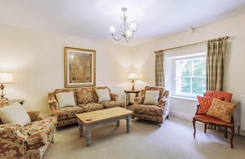 Hallington House | Gardeners Cottage