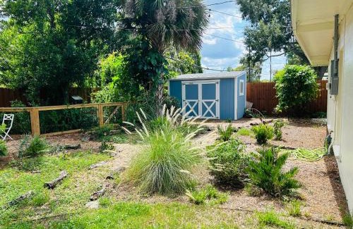 Audubon Park House | GardenHouse @AudubonPark Sleeps 8