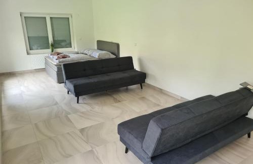 Liesing Apartment | GardenLoft no5 - Relaxgarden!