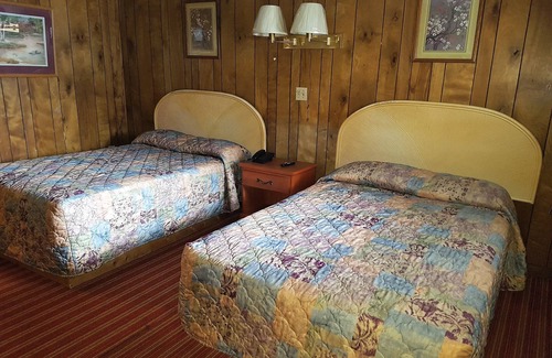 Forest City Hotel | Gardos Motel