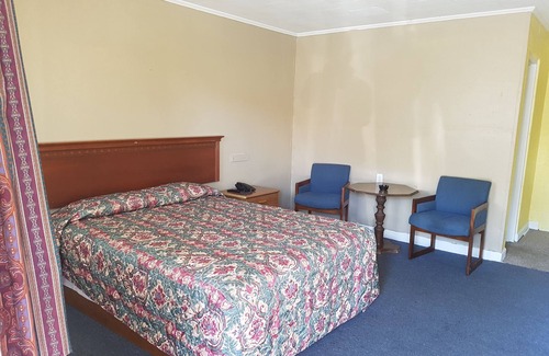 Forest City Hotel | Gardos Motel