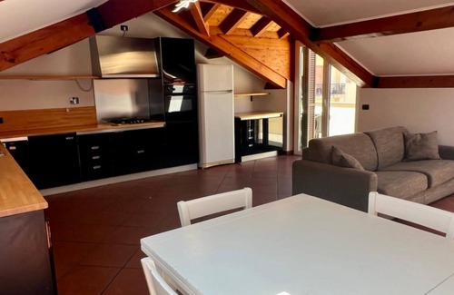 Riva Ligure Apartment | Garibaldi three-room attic apartment