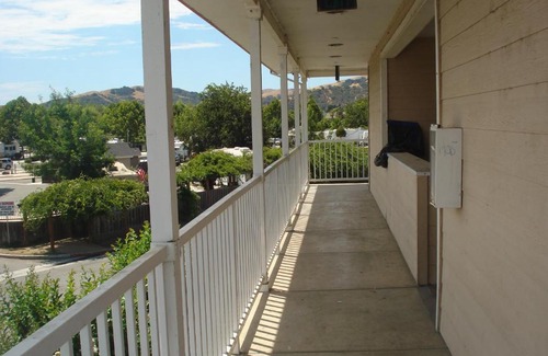 Gilroy Hotel | Garlic Farm Inn