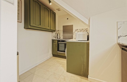 Wavertree Apartment | Garmoyle Road Flat 3