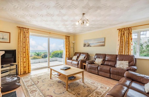 Mynytho House | Garna
