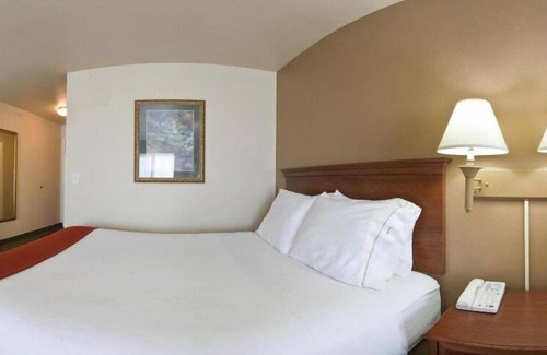 Brookings Hotel | Garner Hotel Brookings by IHG
