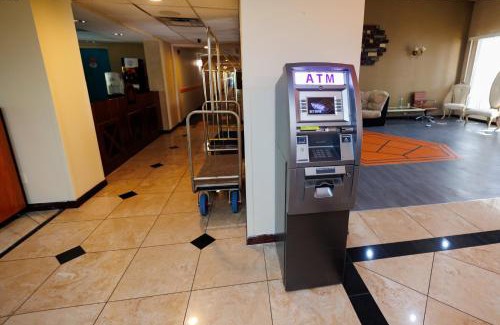 Orlando Hotel | Garnet Inn & Suites, Orlando