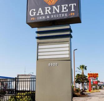 Orlando Hotel | Garnet Inn & Suites, Orlando