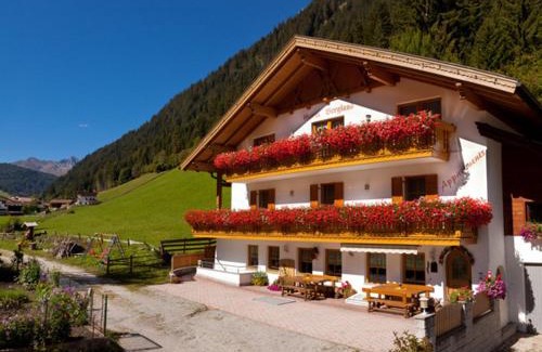 Racines Bed & Breakfast | Garni Bergland