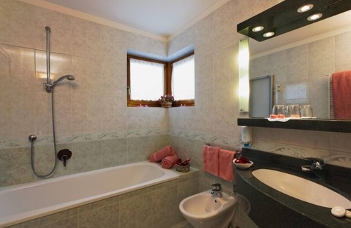 Corvara in Badia Bed & Breakfast | Garni Raetia