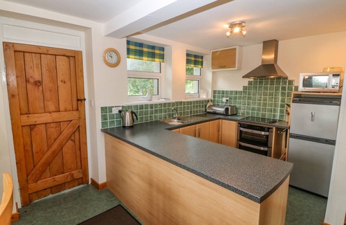 Garn Fadryn Cottage | Garreg Lwyd Farm