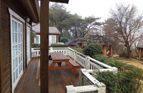 Aewol House | Garten In AEWOL