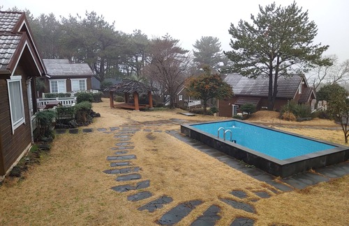 Aewol House | Garten In AEWOL
