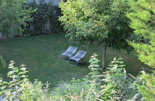 Morbisch am See Cottage | Gartenpension Fischl - Doppelzimmer mit Dusche, WC