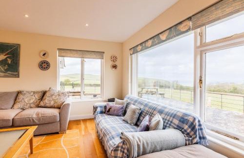 Dinas Cross House | Garth - a family home by the sea