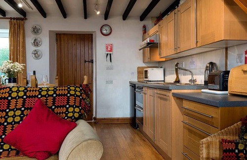 Dolwyddelan House | Garthfain - Two Bedroom House, Sleeps 4
