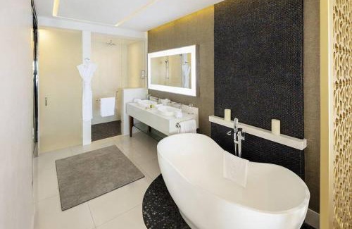 San Jose del Cabo House | Garza Blanca Cabo Jr. Suite