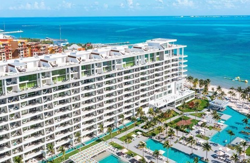 Playa Mujeres Resort | Garza Blanca Cancun