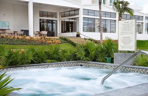Puerto Juarez Resort | Garza Blanca Cancun