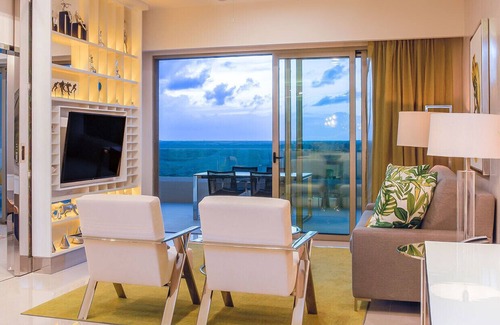 Playa Mujeres Resort | Garza Blanca Cancun Resort 2bed, 3 bath suite w/ kit, w/d, liv rm w/sofabed