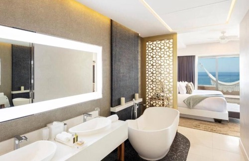 Cabo San Lucas Hotel | Garza Blanca Resort &Spa Los Cabos