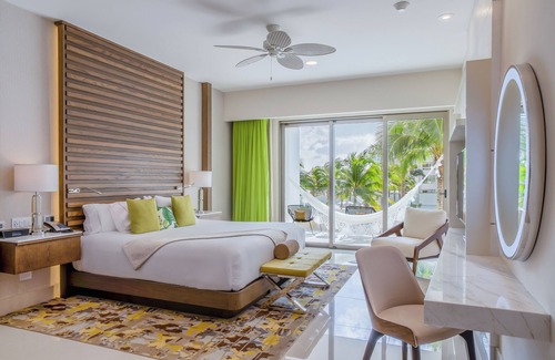 Isla Mujeres Resort | Garza Blanca Resort & Spa CancunnSpacious 2 BDRM Suite W/All the Amenities!
