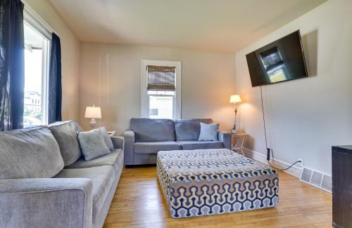 Hixton House | Gas Grill and Porch Rural Hixton Vacation Home!