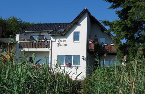 Warenthin House | Gast-& Logierhaus Am Rheinsberger See