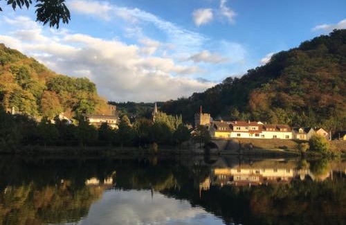 Balduinstein House | Gasthaus Balduin, mitten in der Natur, direkt am Fluss