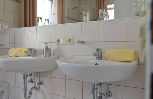 Rothenburg ob der Tauber House | Gasthof Hotel Bezold