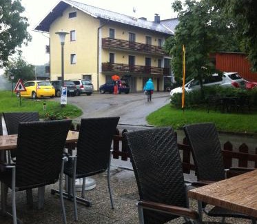 Strass im Attergau House | Gasthof Pension Steinberger