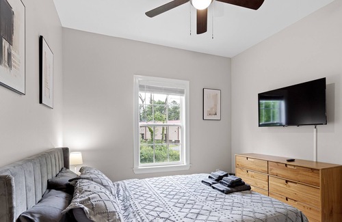 Gastonia House | Gastonia Charmer!