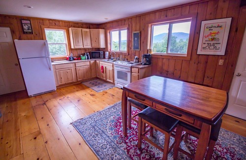 North Conway House | Gated 40 acre Animal Farm w/best mountain views in N. Conway