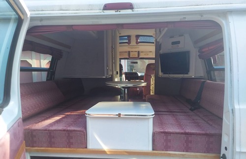 Mountlake Terrace RV Rental | GATED CLASS B RV STAYING