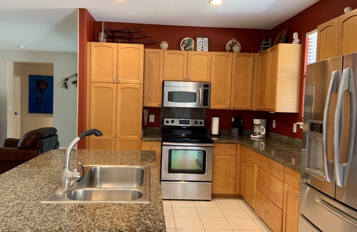 Kailua-Kona House | Gated Community Located Within Walking Distance To The Beach