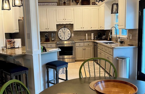 Lake Oconee Cottage | Gated Cozy 3BdRm Cottage