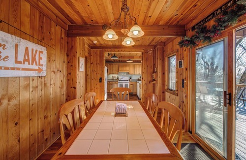Tate Cabin | Gated Golf & Lake community - North GA Mountains!