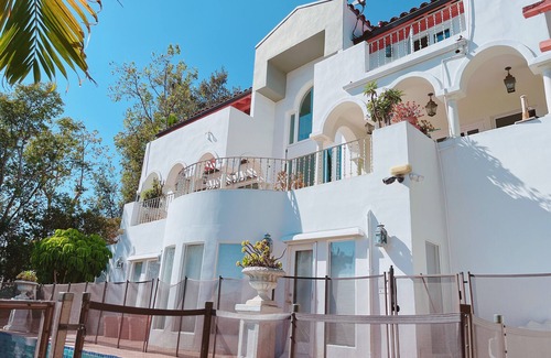 Mount Wilson House | Gated Guest Place(private entrance)1 free parking