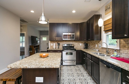 Woodbine House | Gated home in the city with total privacy and seclusion!