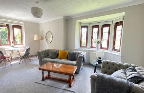 Exmouth House | Gatelodge - Charming 2-Bed Cottage, Exmouth - Sleeps 3