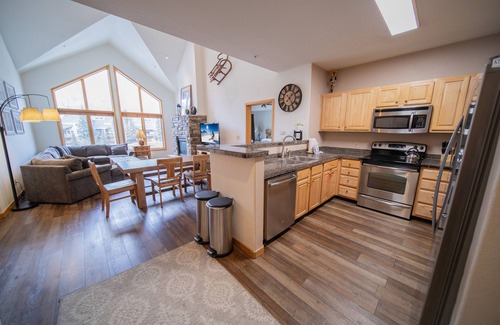 Mountain House Condo | Gateway Lodge 5096
