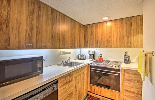 Lincoln Condo | Gateway to the White Mountains! 1 bedroom + sleeping loft! 1.5 bathrooms!