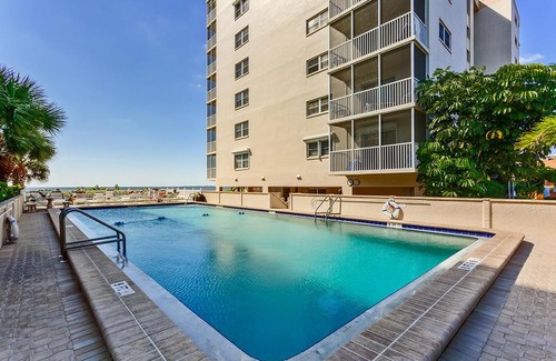 Fort Myers Beach Apartment | Gateway Villa 796, 2 Bedrooms, Sleeps 6, 7th Floor, Gulf Front, Heated Pool