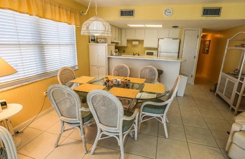 Fort Myers Beach Apartment | Gateway Villas 399