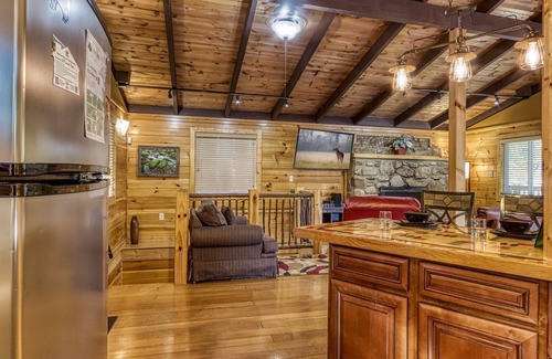 Chalet Village Cabin | Gatlinburg Views A Unique Cabin Mountain Views Expansive Decks Adjacent To Gatlinburg & Ski Lodge 1 Bedroom Cabin by RedAwning