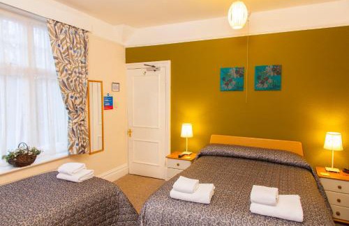 Horley House | Gatwick Turret Guest House