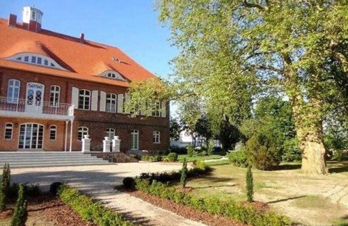 Putnitz Apartment | Gaubenblick - Pütnitz Castle - Canoe special from 4 nights (Jan 06 to April 29)
