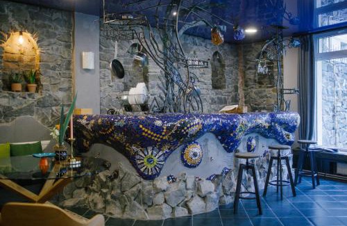 Halyts'kyi district Apartment | Gaudi apartment in Lviv