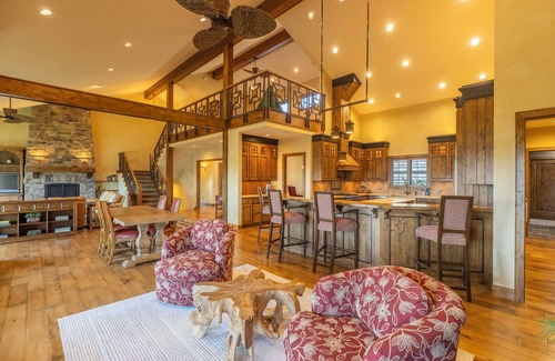 Yankton House | Gavins Point Lakehouse